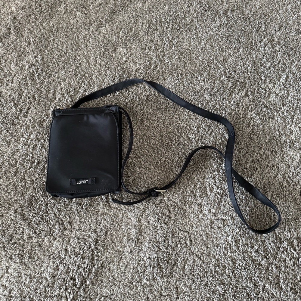 Esprit Black Crossbody Bag